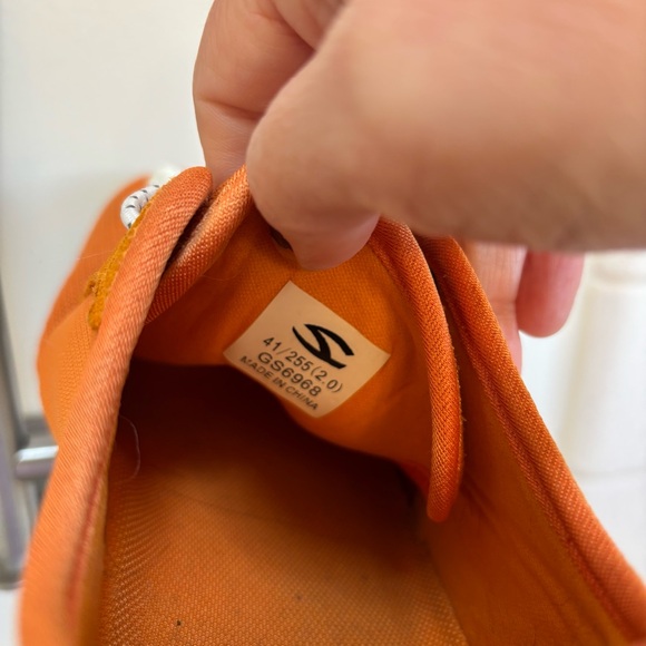 Hobibear Orange Sneakers - Picture 4 of 6